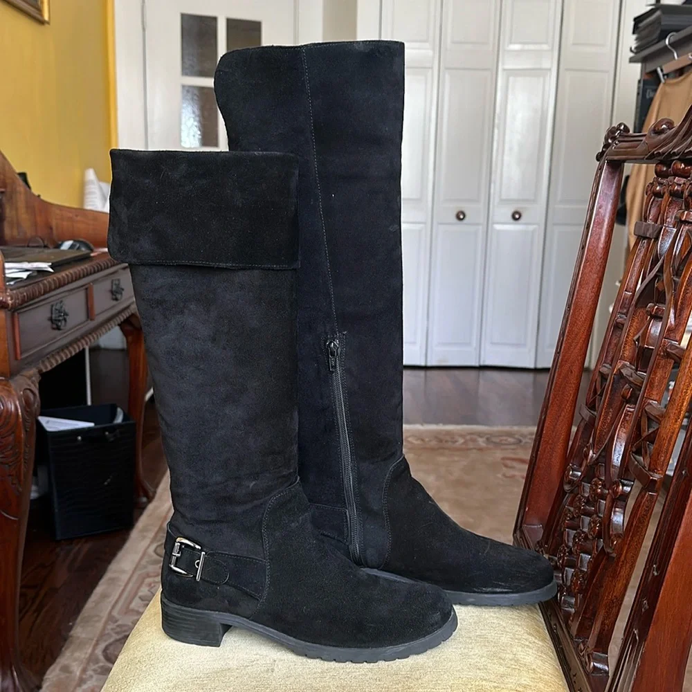 Danielle Italian Suede Over the Knee Flat Riding Boots Black, Size EU40  US 9.5
